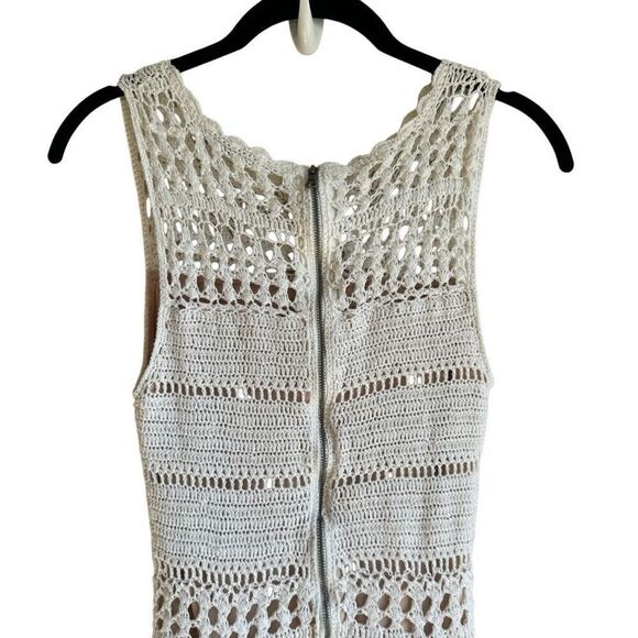 Alice + Olivia Noella Crochet Mini Dress Fit & Flare Ivory Size SX Sleeveless - Picture 5 of 9